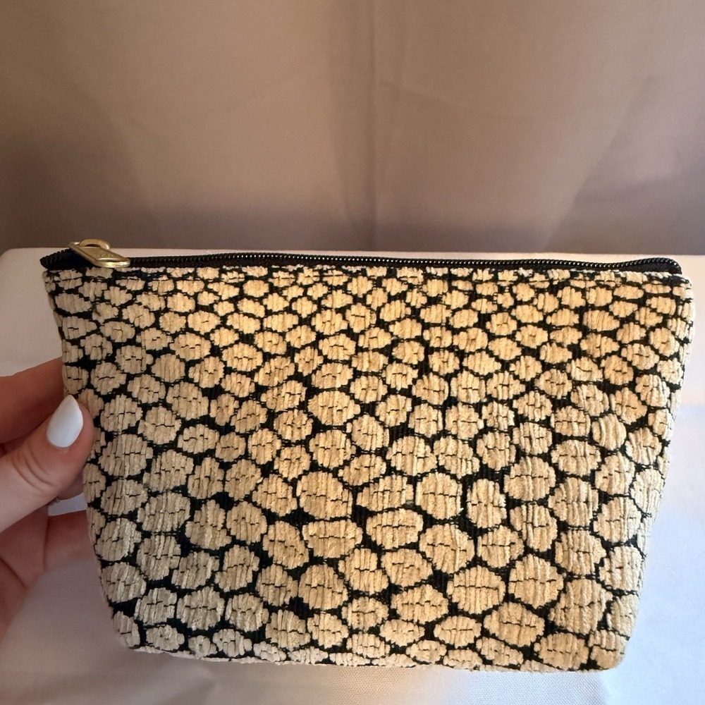 Second Wind Cream Black Corduroy Zippered Pouch Cosmetic Makeup Travel Bag New
